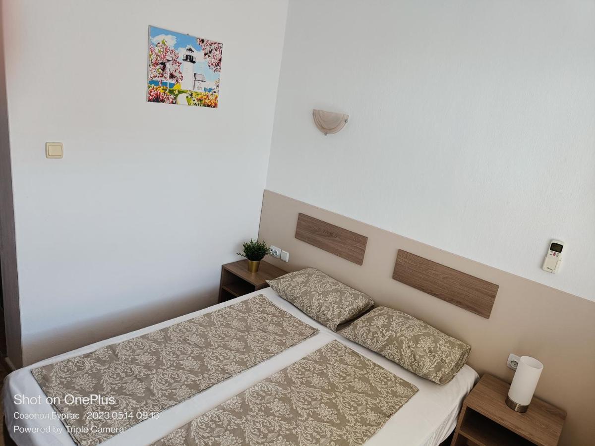 Готель Moni 85 Family House Созополь Екстер'єр фото